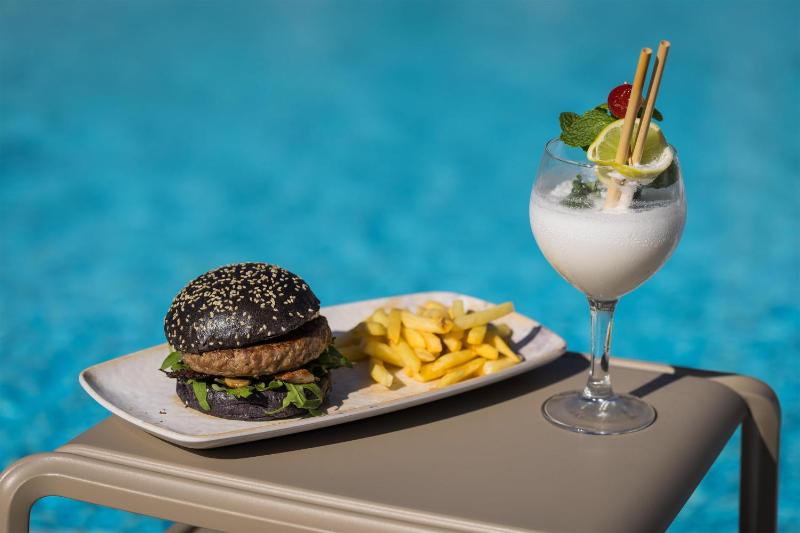 Radisson Resort & Residences Tenerife - Adults Only - image 13