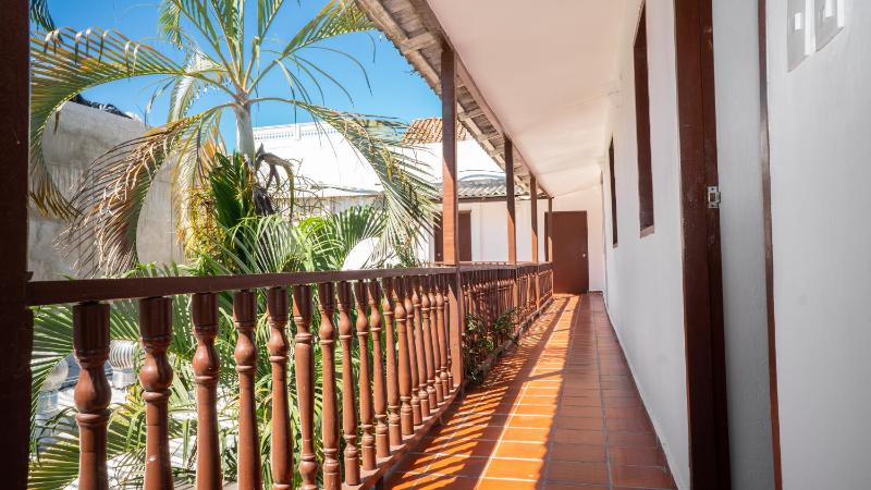 Casa Quero 954 COZY HOUSE ROOFTOP POOL AC OLD CITY - image 7