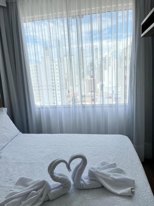 Double suite with private bathroom and parking space - image 11