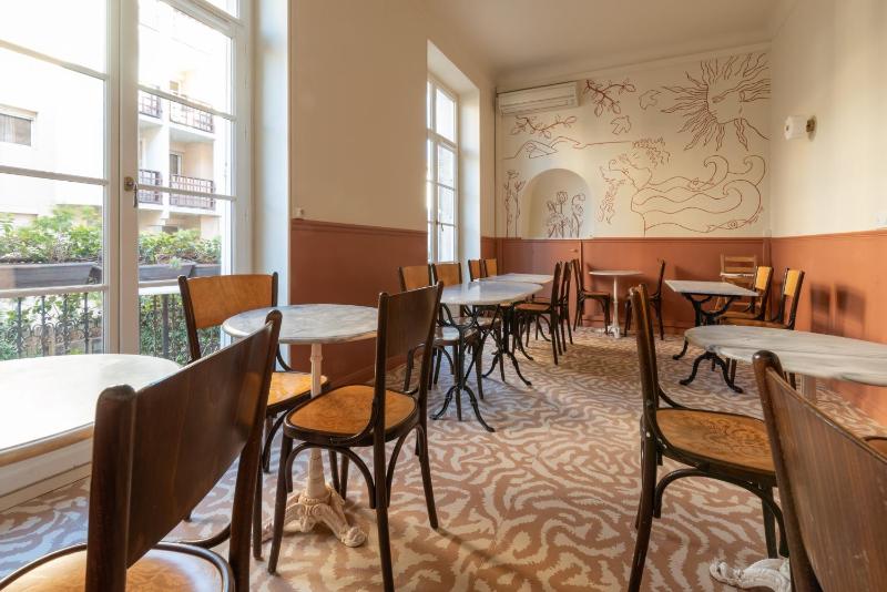 Hotel Louvia - image 7