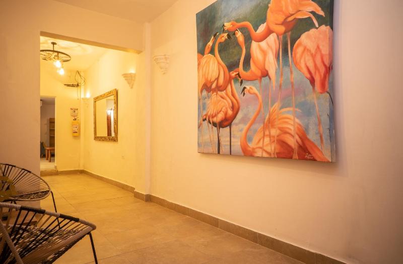 Casa Quero 915 4BR House Old City rooftop jacuzzi AC full Wifi - image 12