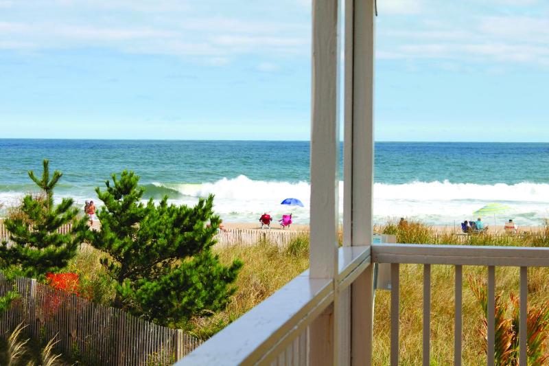 Seabonay Oceanfront Motel - image 21