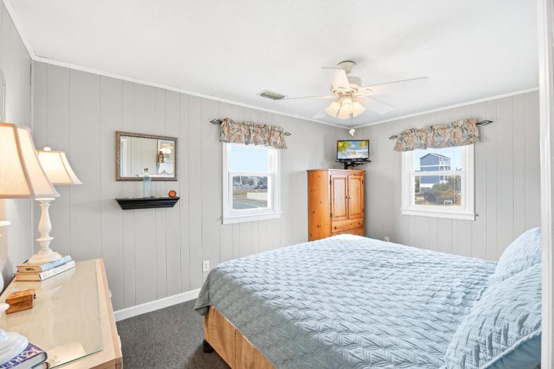 5200 - Seaside - image 44