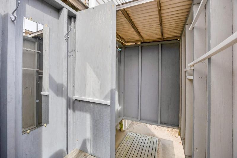 5200 - Seaside - image 25
