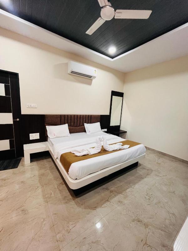 Hotel Basil Inn - image 11