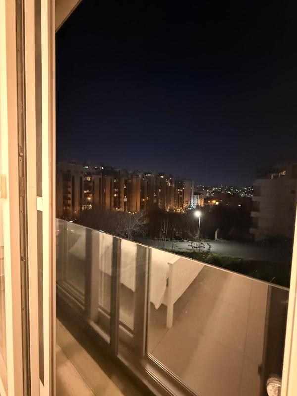 2 BR 100 sqm Modern Apt Abdoun - image 8