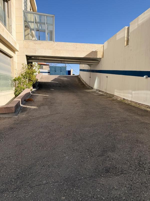 2 BR 100 sqm Modern Apt Abdoun - image 6