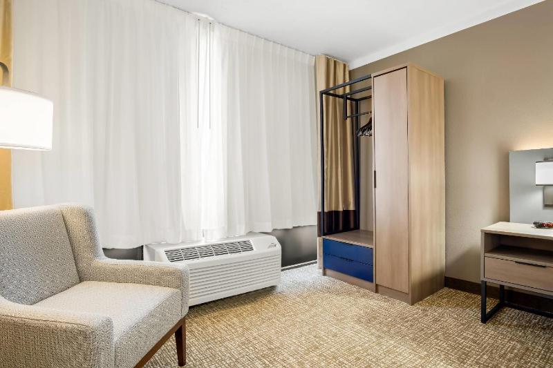 Comfort Inn Gold Coast - image 38