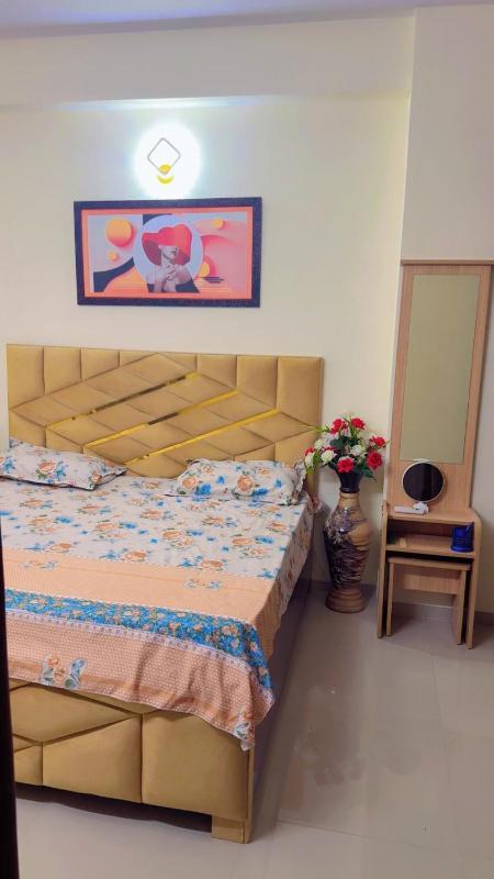 3 bhk luxury 4 AC flat in Vaishali 4 balconies - image 14