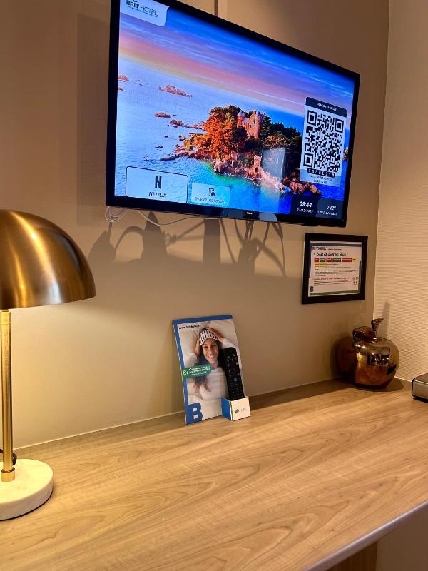 BRIT HOTEL CONFORT Lannion vers Perros-Guirec - image 25
