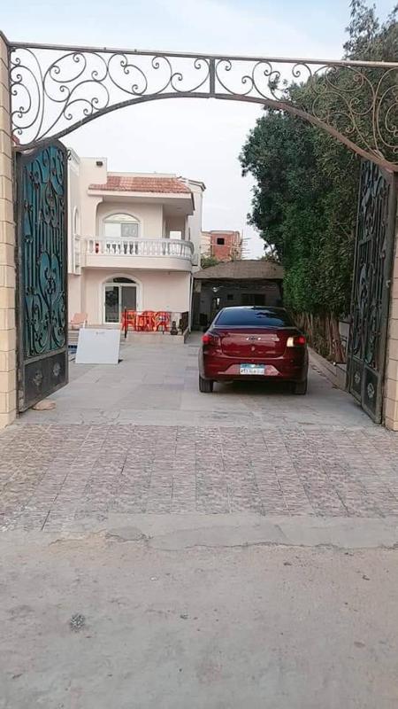 Private villa with swimming pool - image 11