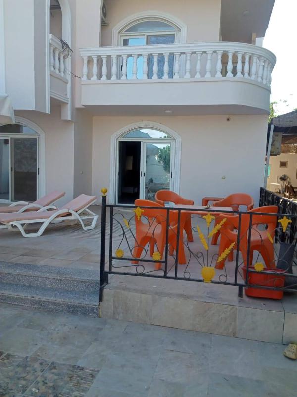 Private villa with swimming pool - image 26