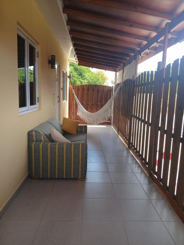 Villa Flores - Near Beach Tanki Leendert - image 7