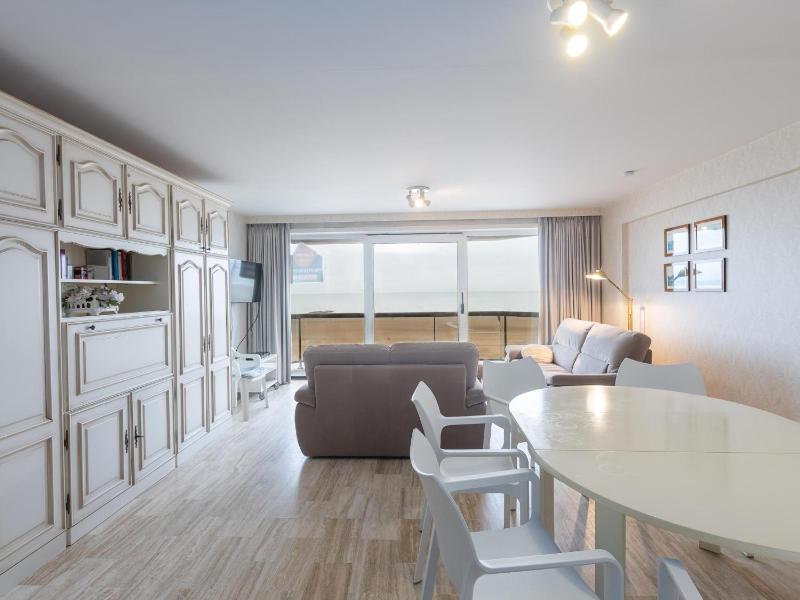 Prestige I - 0202 - image 1