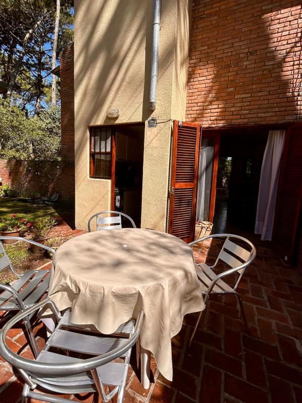Duplex in the woods with private garden - image 19