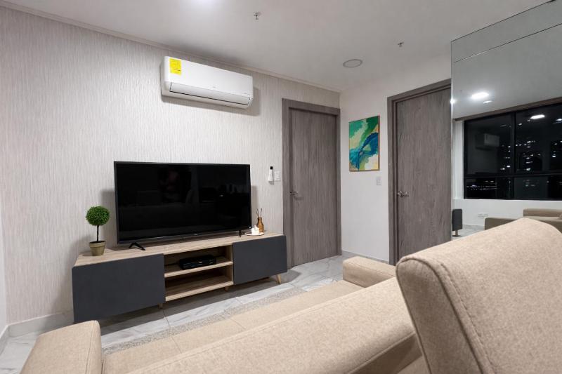 Modern Apartments at The Gray Prime Location - image 6
