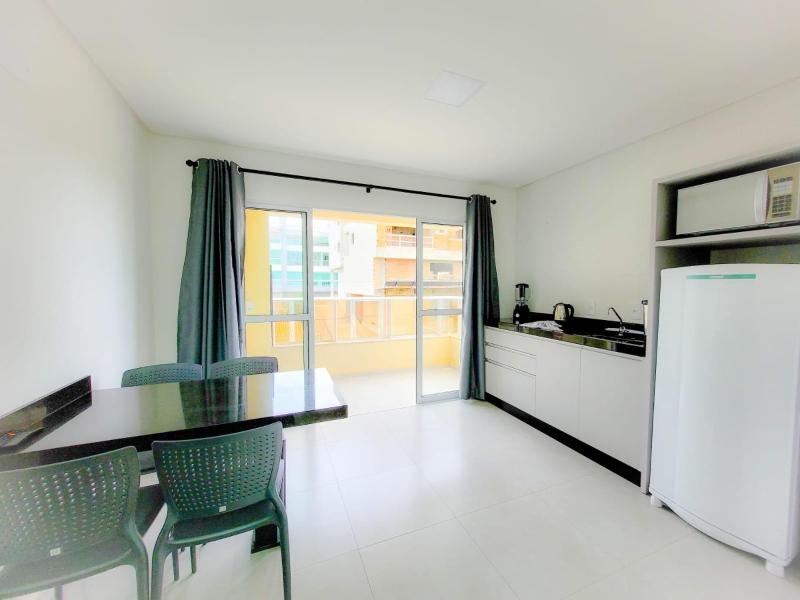 Mariscal Flat Residence - image 9