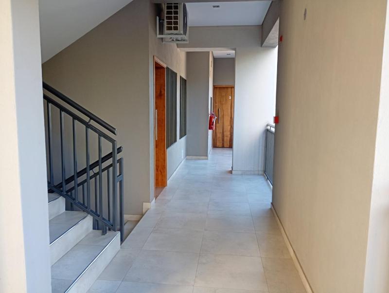 Moderno departamento Mendoza Capital - image 15