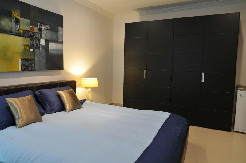Luxury Apartment Marble Arch - image 10
