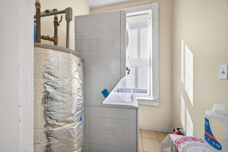 Trendy City Escape Perfect St Louis Location - image 2
