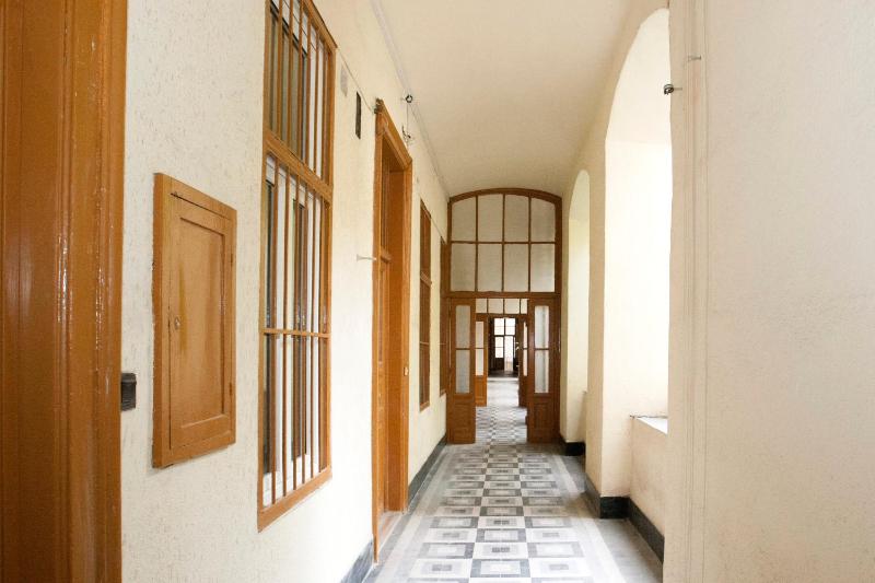 Charlotte Apartment Close to Opera - image 10