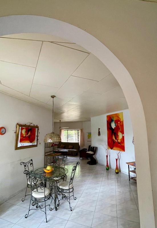 Eigen knusse bungalow met prive zwembad - image 11