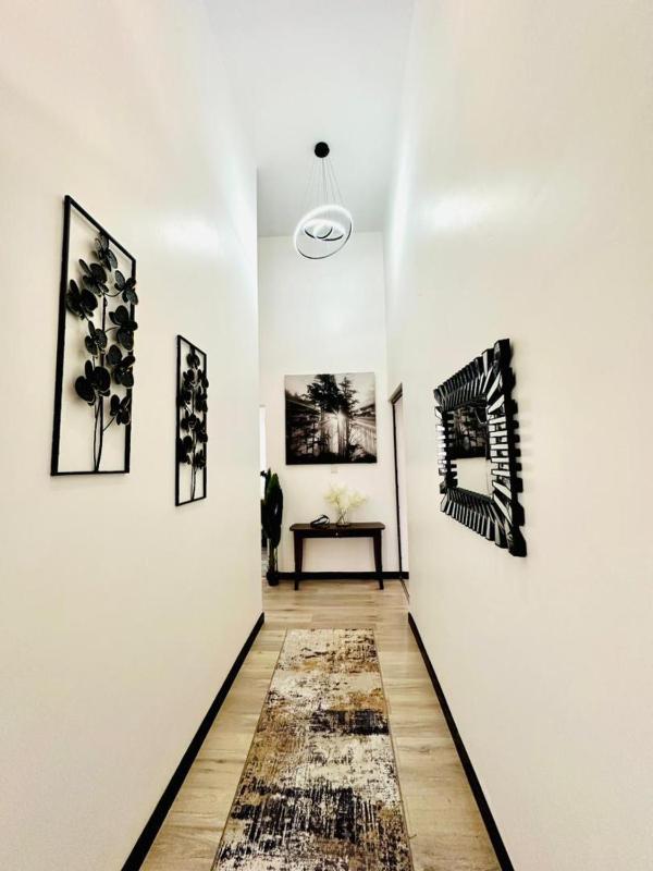 Nichi's Guesthouses - image 13