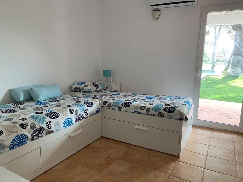 Casa SONEA private access to Cala nBrut. - image 10