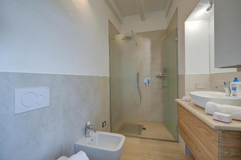 Peschiera Apartments Near The Lake - image 24