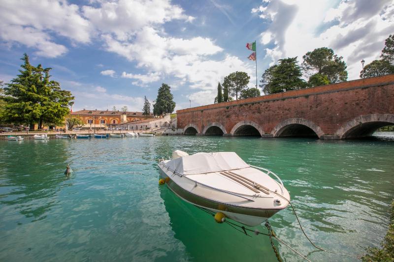 Peschiera Apartments Near The Lake - image 19
