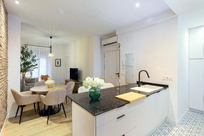 Genteel Home Buensuceso - image 11