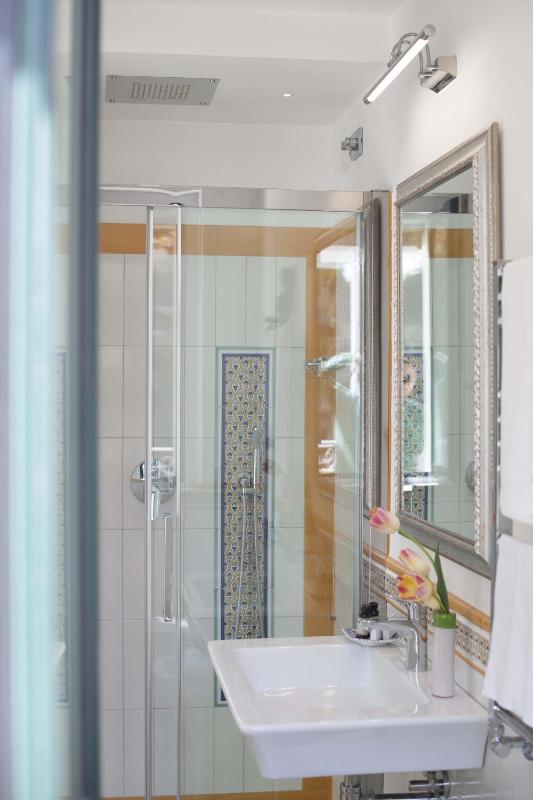 AMORE RENTALS - Villa Costa Incantata - image 45