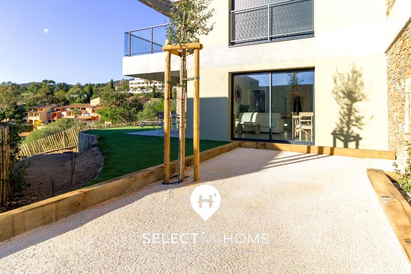 SELECT'soHOME - T3 - Résidence avec piscine et cascade ! - CAPNAT-C03 - image 9