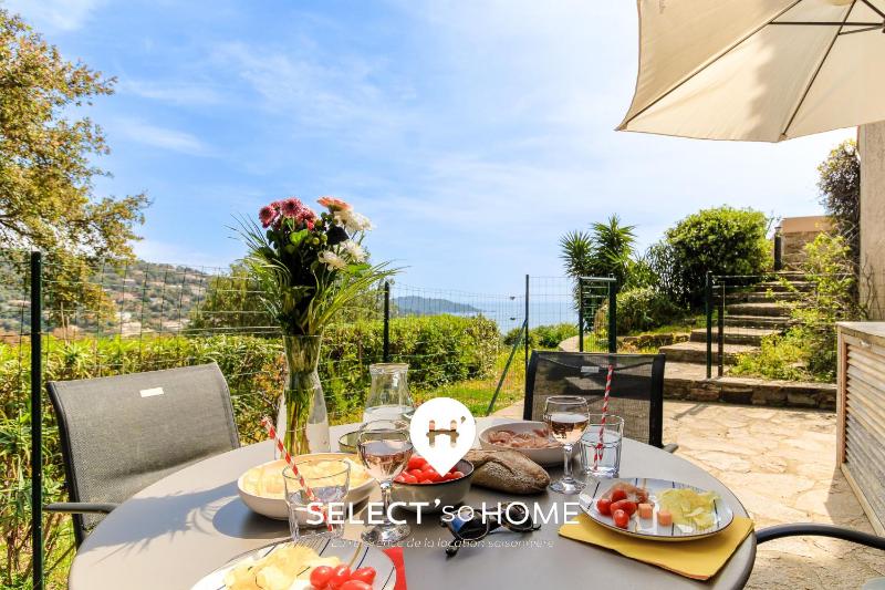 SELECT'soHOME - T2 sur les hauteurs d'Aiguebelle avec piscine privée parking et vue mer !- ROCCA BELLA - image 7