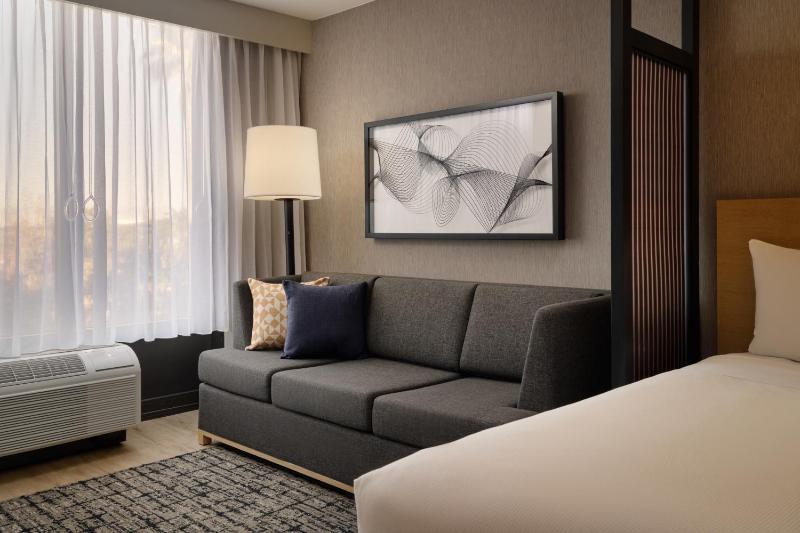 Hyatt Place Tampa Airport/Westshore - image 18