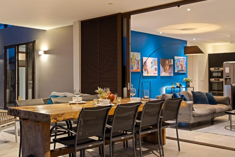 Jan Sofat LUX A15 Penthouse with private rooftop terrace - image 38