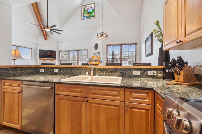 Corral 309W: Warrior's Mark Condo Fireplace & Sauna | Walk to Peak 9! - image 36