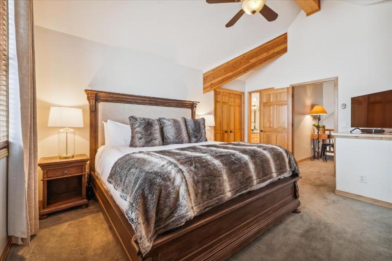 Corral 309W: Warrior's Mark Condo Fireplace & Sauna | Walk to Peak 9! - image 35