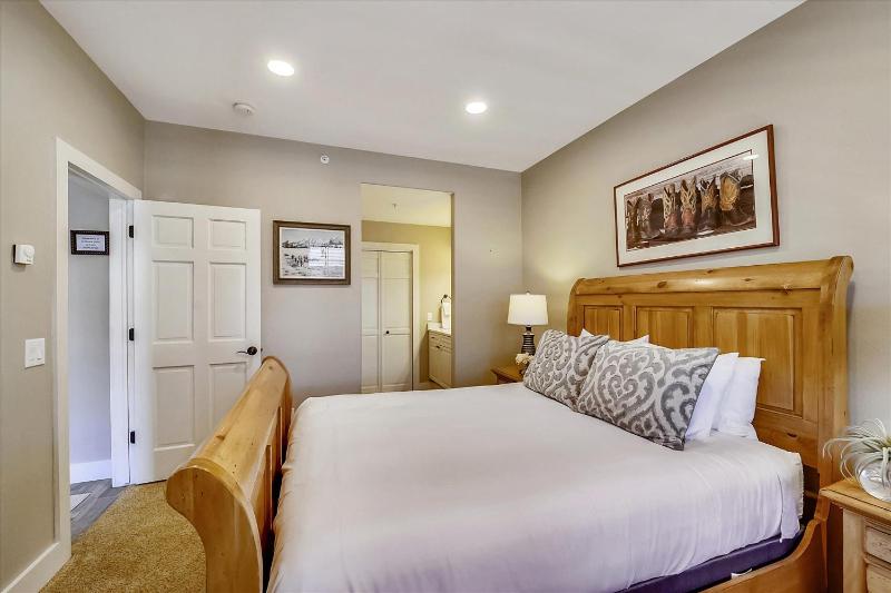 Corral 306E: Warrior's Mark Condo Fireplace & Sauna Walk to Peak 9! - image 44