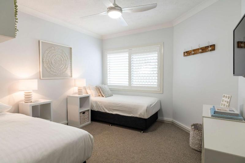 La Ronde One - Unit 1 - oceanstays - image 28