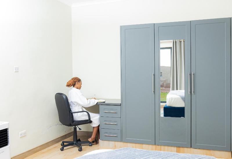 Acacia Stay - image 9