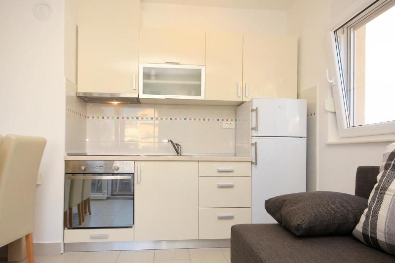 Apartments with parking space Novalja Pag - 9403 - image 40