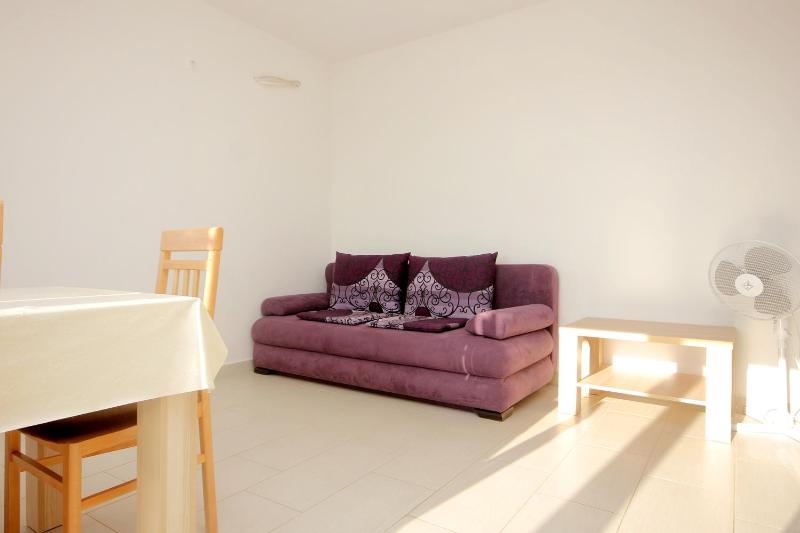 Apartments with parking space Novalja Pag - 9403 - image 22