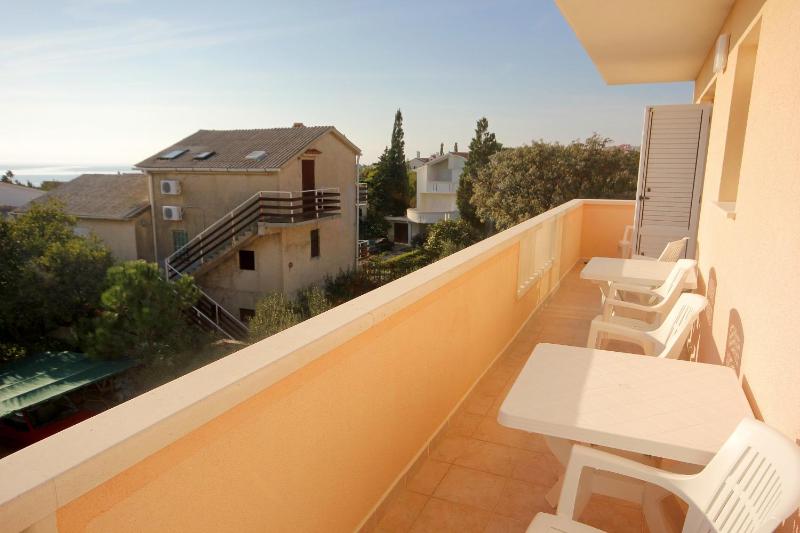 Apartments with parking space Novalja Pag - 9403 - image 16