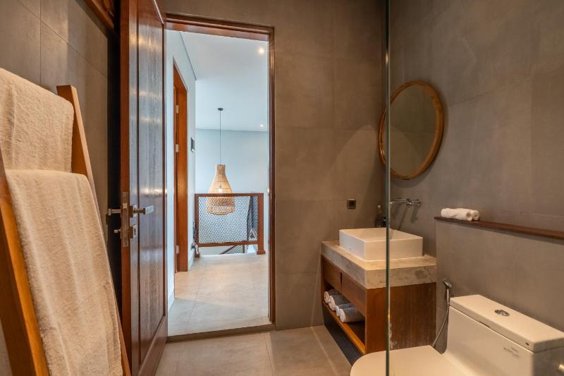 Villa Haven V2 Canggu - image 41