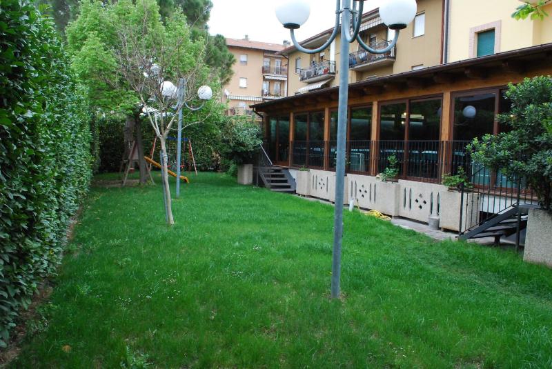 Hotel La Tavola Rotonda - image 3