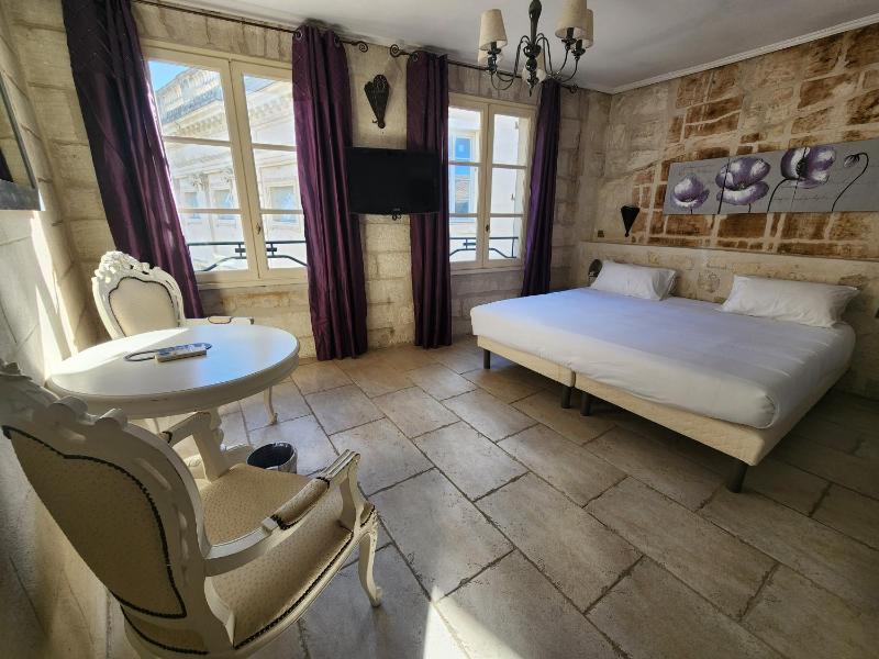 Hôtel du Palais des Papes - image 19