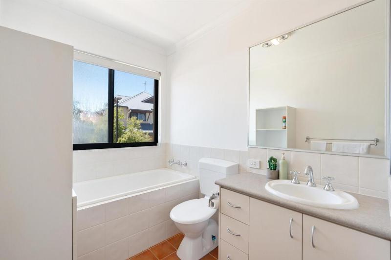 Scarborough Central - Ocean Glimpse Retreat - image 16