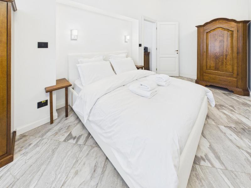 Apart No 6 - image 30