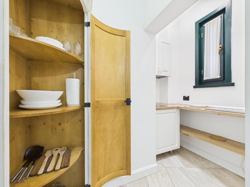 Apart No 6 - image 35